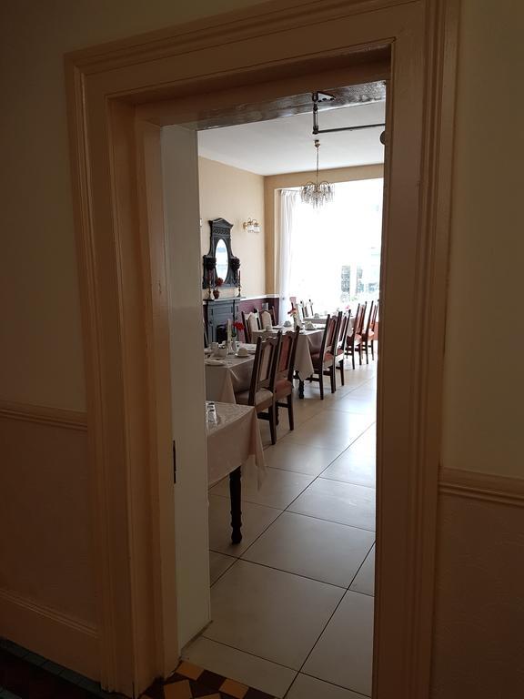 Myles Creek Hotel Kilkee Buitenkant foto