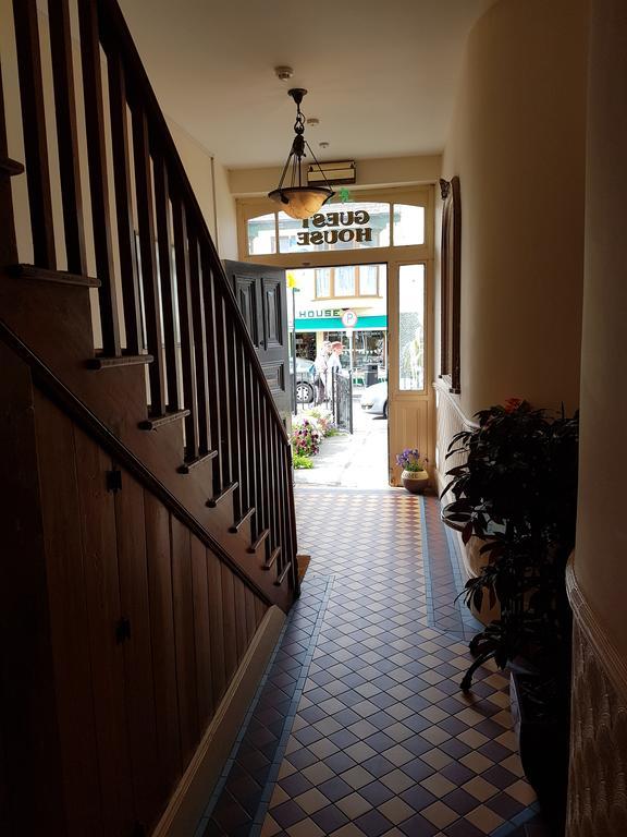 Myles Creek Hotel Kilkee Buitenkant foto