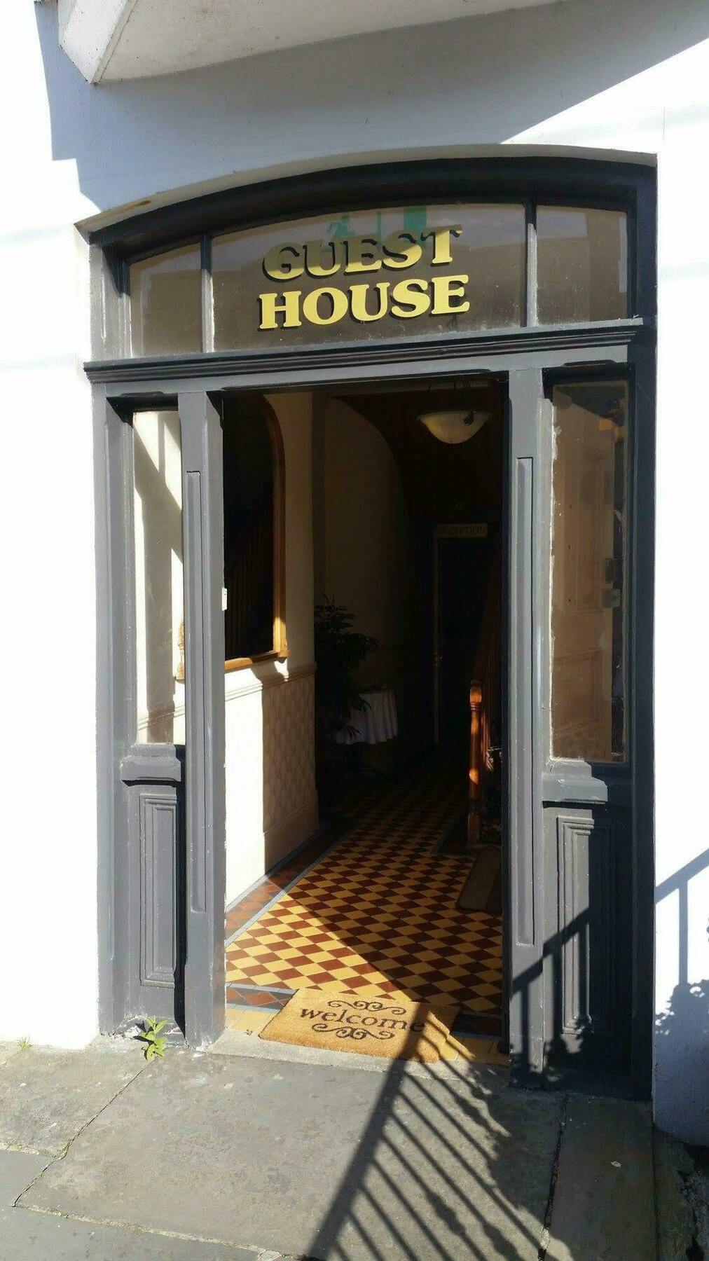 Myles Creek Hotel Kilkee Buitenkant foto